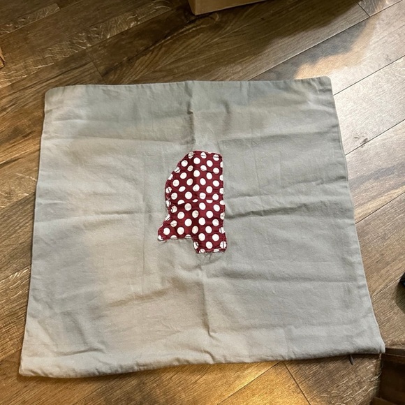 Set of 2 Mississippi State Pillow Covers - Picture 3 of 6
